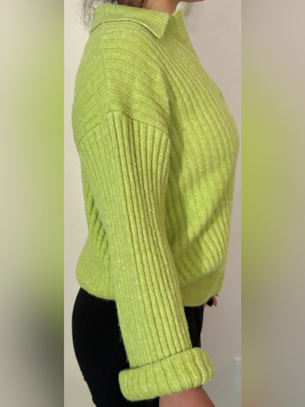 Zara Lime Green Ribbed V-Neck Sweater with Polo Collar - Picture 5 of 11